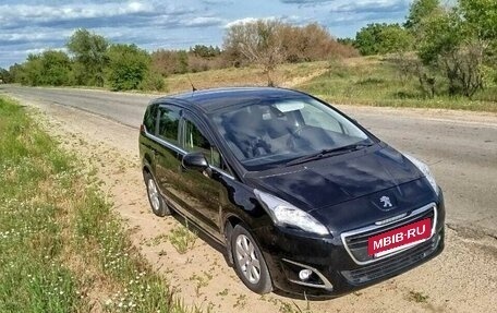 Peugeot 5008 I рестайлинг, 2014 год, 1 150 000 рублей, 26 фотография