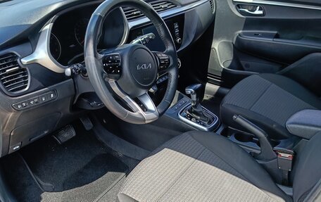 KIA Rio IV, 2021 год, 1 600 000 рублей, 19 фотография