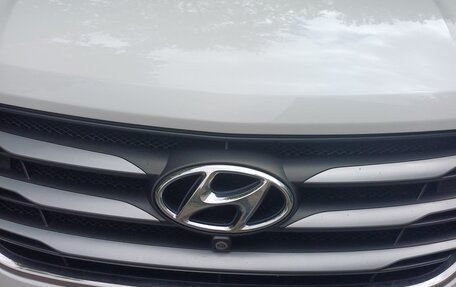 Hyundai Santa Fe III рестайлинг, 2017 год, 2 200 000 рублей, 18 фотография
