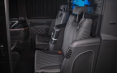 Mercedes-Benz V-Класс, 2023 год, 25 000 000 рублей, 13 фотография