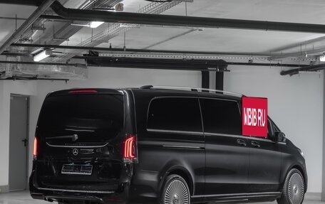 Mercedes-Benz V-Класс, 2023 год, 25 000 000 рублей, 20 фотография