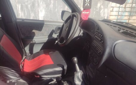 Chevrolet Niva I рестайлинг, 2004 год, 333 000 рублей, 4 фотография