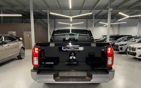 Mitsubishi L200, 2024 год, 4 700 000 рублей, 5 фотография