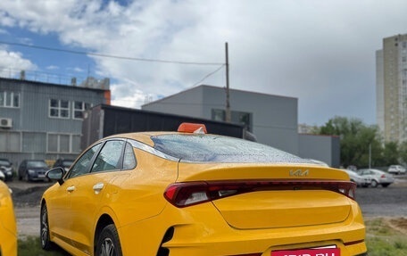 KIA K5, 2022 год, 1 800 000 рублей, 2 фотография