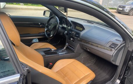 Mercedes-Benz E-Класс, 2011 год, 1 550 000 рублей, 8 фотография