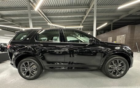 Land Rover Discovery Sport I рестайлинг, 2024 год, 6 600 000 рублей, 8 фотография