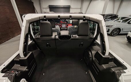 Jeep Wrangler, 2023 год, 7 800 000 рублей, 29 фотография