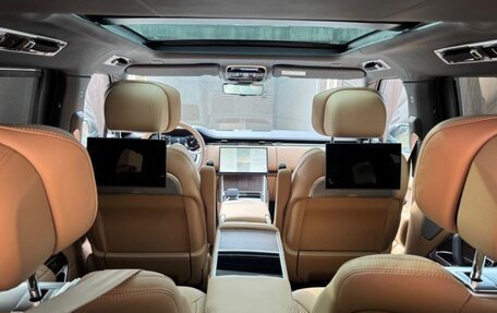 Land Rover Range Rover IV рестайлинг, 2024 год, 31 500 000 рублей, 6 фотография