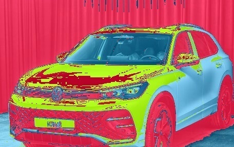 Volkswagen Tiguan, 2024 год, 5 600 000 рублей, 3 фотография
