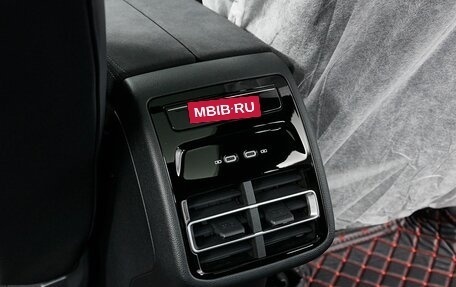 Volkswagen Tiguan, 2024 год, 5 600 000 рублей, 27 фотография