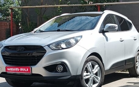 Hyundai ix35 I рестайлинг, 2011 год, 999 000 рублей, 1 фотография