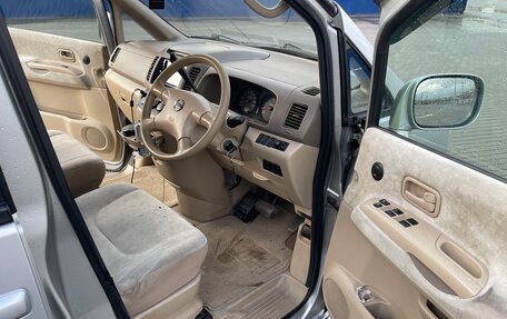 Nissan Serena II, 2002 год, 11 фотография