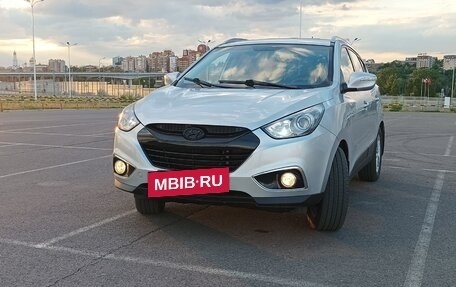Hyundai ix35 I рестайлинг, 2011 год, 999 000 рублей, 2 фотография