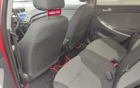 Hyundai Solaris II рестайлинг, 2013 год, 770 000 рублей, 8 фотография