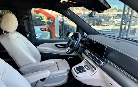 Mercedes-Benz V-Класс, 2024 год, 11 800 000 рублей, 6 фотография