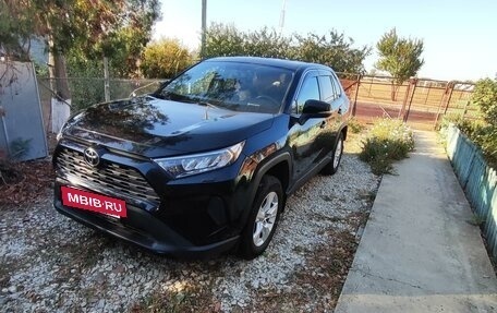 Toyota RAV4, 2020 год, 2 750 000 рублей, 2 фотография