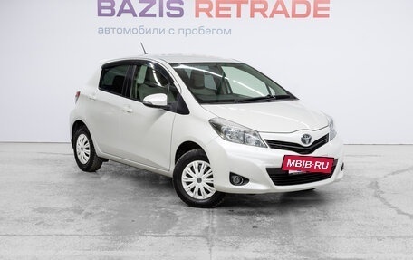 Toyota Vitz, 2011 год, 815 000 рублей, 3 фотография