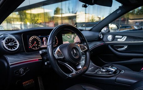Mercedes-Benz E-Класс, 2017 год, 2 999 000 рублей, 14 фотография