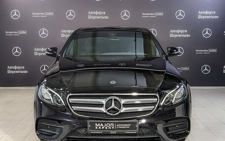 Mercedes-Benz E-Класс, 2020 год, 3 675 000 рублей, 2 фотография