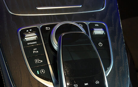 Mercedes-Benz E-Класс, 2020 год, 3 675 000 рублей, 26 фотография