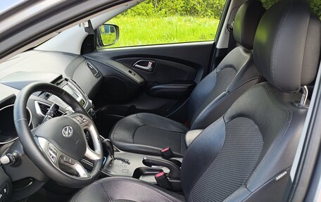 Hyundai ix35 I рестайлинг, 2013 год, 1 099 000 рублей, 7 фотография