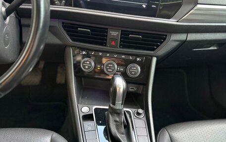 Volkswagen Jetta VII, 2019 год, 1 600 000 рублей, 10 фотография