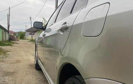 Toyota Avensis III рестайлинг, 2004 год, 690 000 рублей, 9 фотография