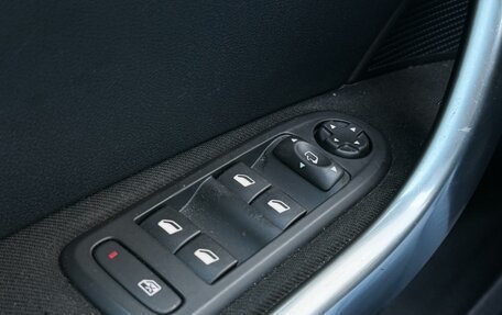 Peugeot 408 I рестайлинг, 2015 год, 725 000 рублей, 15 фотография