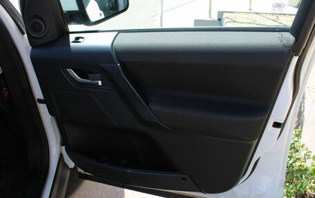 Land Rover Freelander II рестайлинг 2, 2014 год, 1 588 000 рублей, 21 фотография