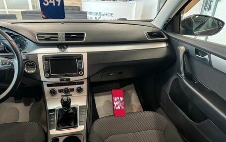 Volkswagen Passat B7, 2011 год, 1 099 000 рублей, 15 фотография