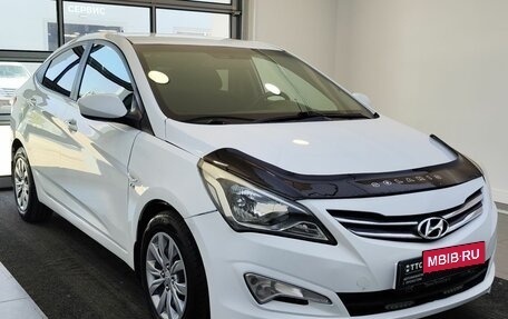 Hyundai Solaris II рестайлинг, 2016 год, 800 000 рублей, 3 фотография