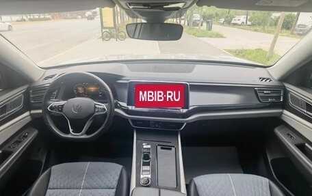 Volkswagen Teramont I, 2022 год, 3 017 000 рублей, 3 фотография