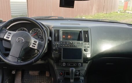 Infiniti FX I, 2004 год, 250 000 рублей, 6 фотография