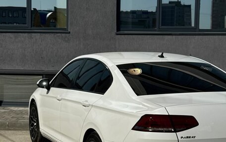 Volkswagen Passat B8 рестайлинг, 2015 год, 1 590 000 рублей, 7 фотография