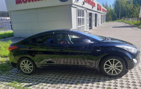 Hyundai Elantra V, 2011 год, 850 000 рублей, 4 фотография