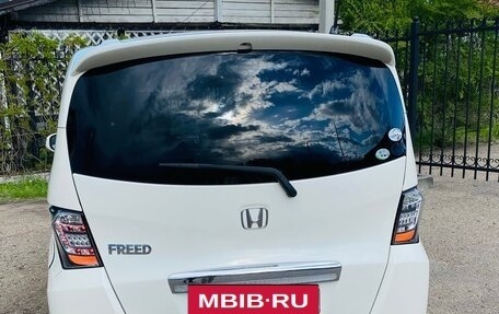 Honda Freed I, 2010 год, 780 000 рублей, 6 фотография