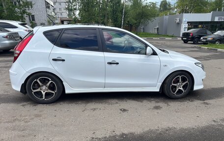 Hyundai i30 I, 2010 год, 630 000 рублей, 2 фотография