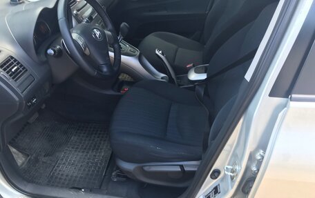 Toyota Auris II, 2007 год, 720 000 рублей, 2 фотография