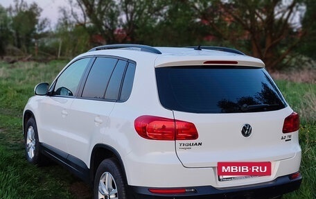 Volkswagen Tiguan I, 2011 год, 1 250 000 рублей, 2 фотография