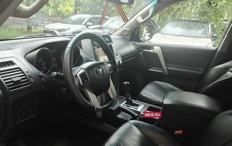 Toyota Land Cruiser Prado 150 рестайлинг 2, 2010 год, 2 800 000 рублей, 14 фотография