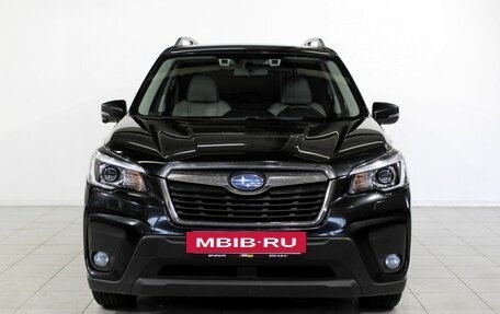 Subaru Forester, 2019 год, 2 930 000 рублей, 2 фотография