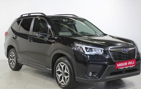 Subaru Forester, 2019 год, 2 930 000 рублей, 3 фотография
