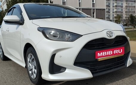 Toyota Yaris, 2020 год, 1 300 000 рублей, 7 фотография