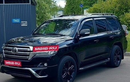 Toyota Land Cruiser 200, 2016 год, 6 500 000 рублей, 3 фотография
