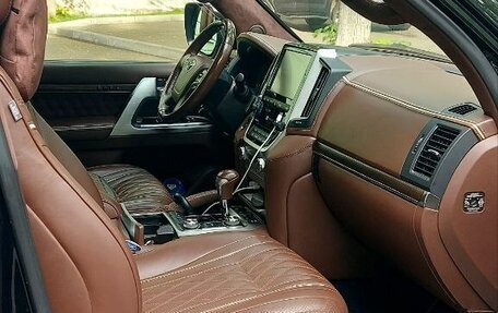 Toyota Land Cruiser 200, 2016 год, 6 500 000 рублей, 9 фотография