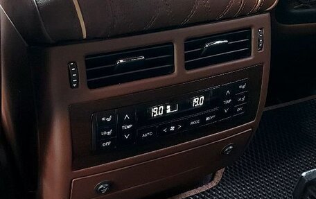 Toyota Land Cruiser 200, 2016 год, 6 500 000 рублей, 11 фотография