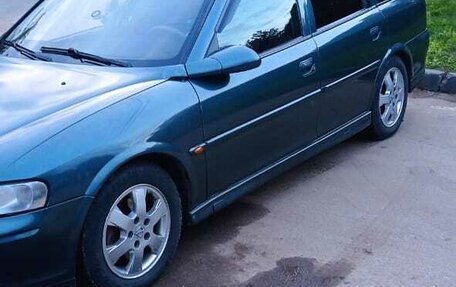 Opel Vectra B рестайлинг, 2001 год, 240 000 рублей, 3 фотография