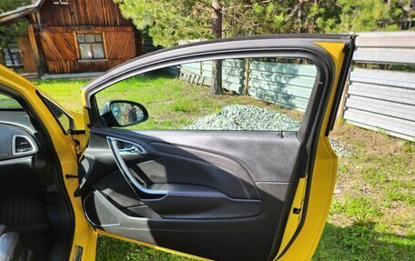 Opel Astra J, 2013 год, 1 099 000 рублей, 25 фотография
