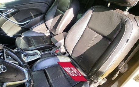 Opel Astra J, 2013 год, 1 099 000 рублей, 24 фотография