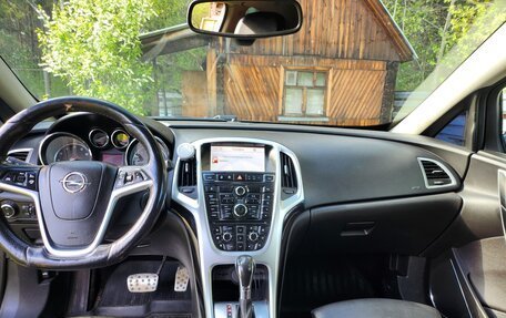 Opel Astra J, 2013 год, 1 099 000 рублей, 34 фотография